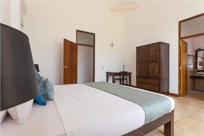 1 bedroom, desk, iron/ironing board, free WiFi - Hill Residencies (Mount Lavinia)