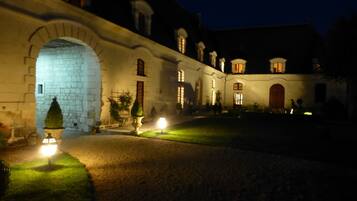 Front of property – evening/night