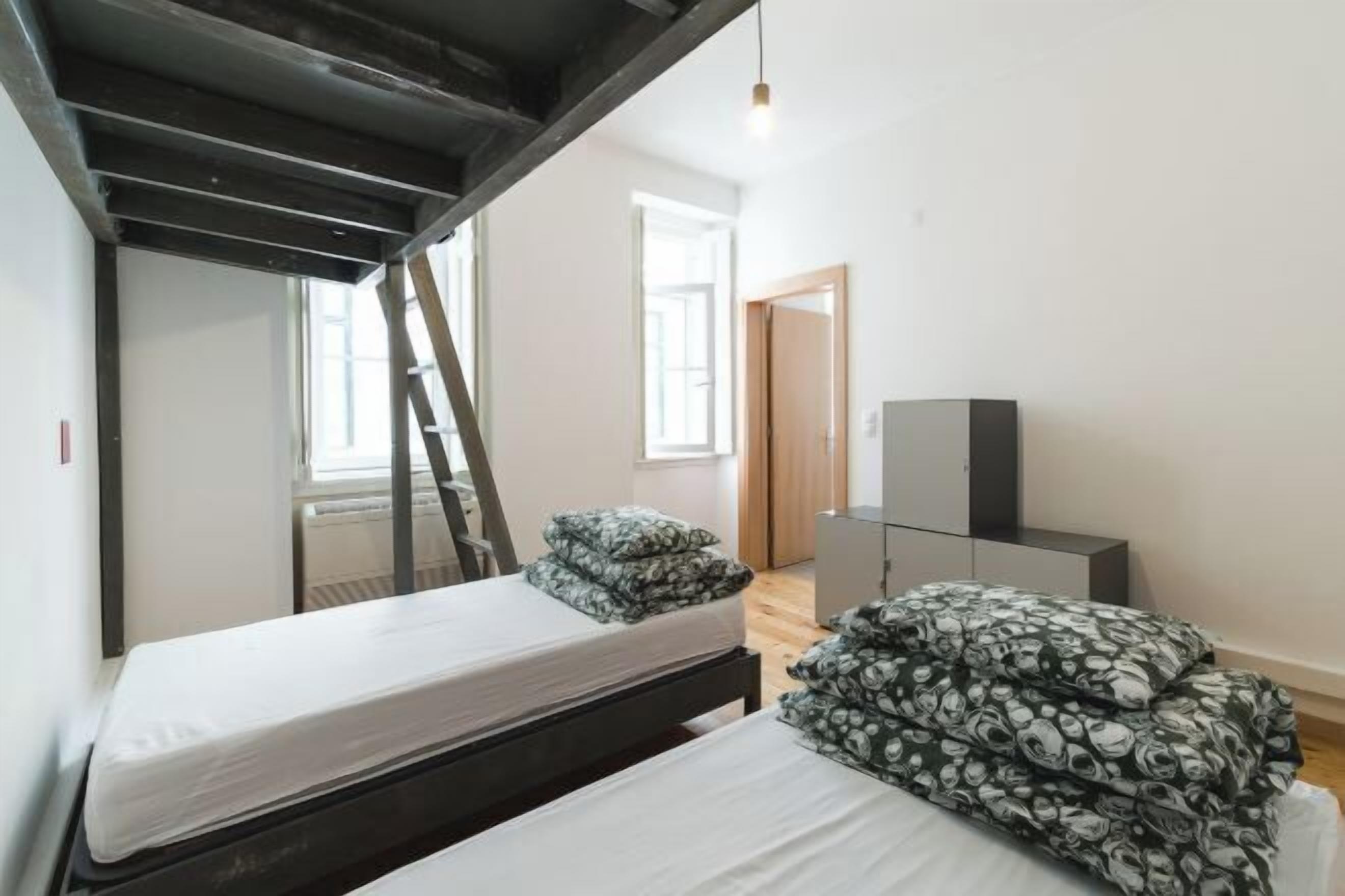 Wi-fi (inkludert) og sengetøy