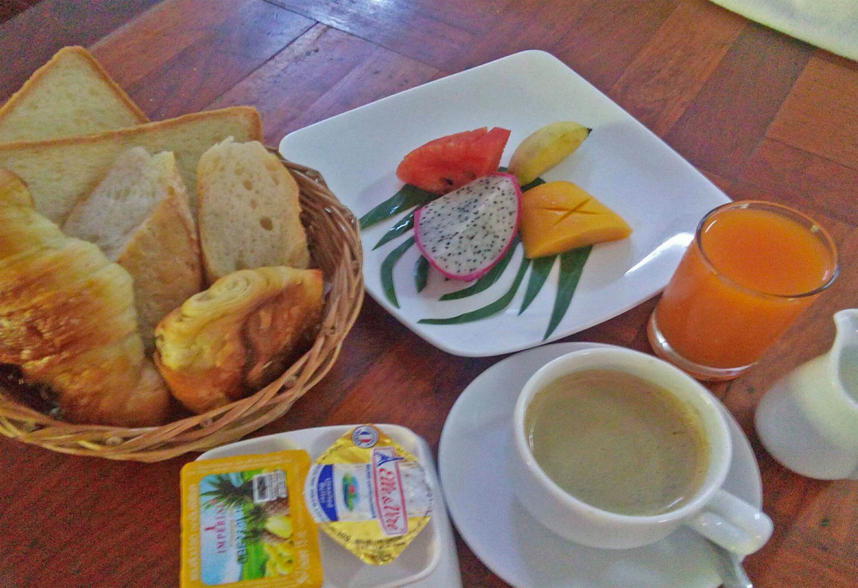 Makanan dan minuman