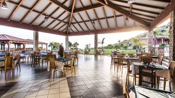 Lunch and dinner served, Mediterranean cuisine