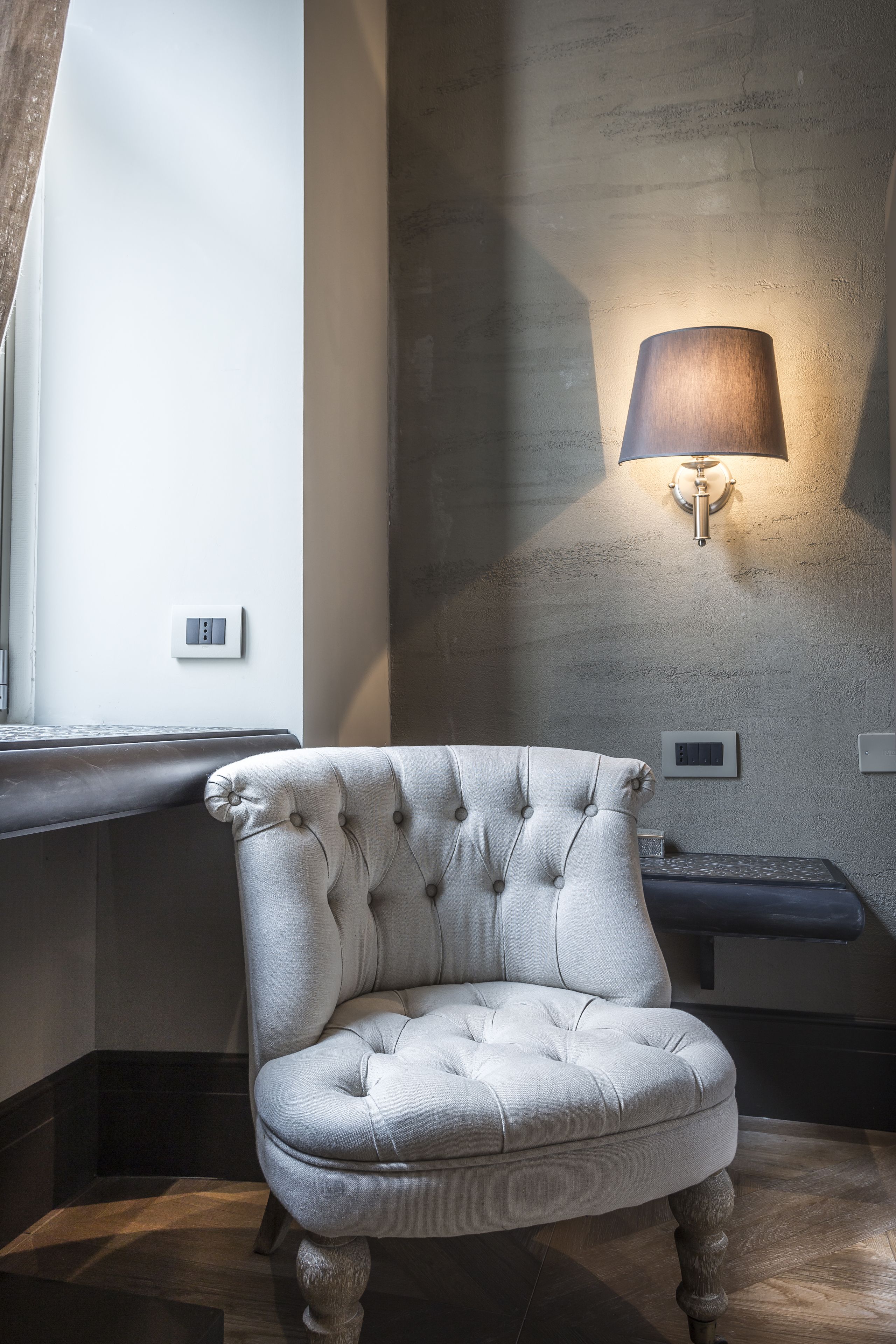 luxury double room, 1 king bed, private bathroom, annex building | minibar, in-room safe, soundproofing, iron/ironing board