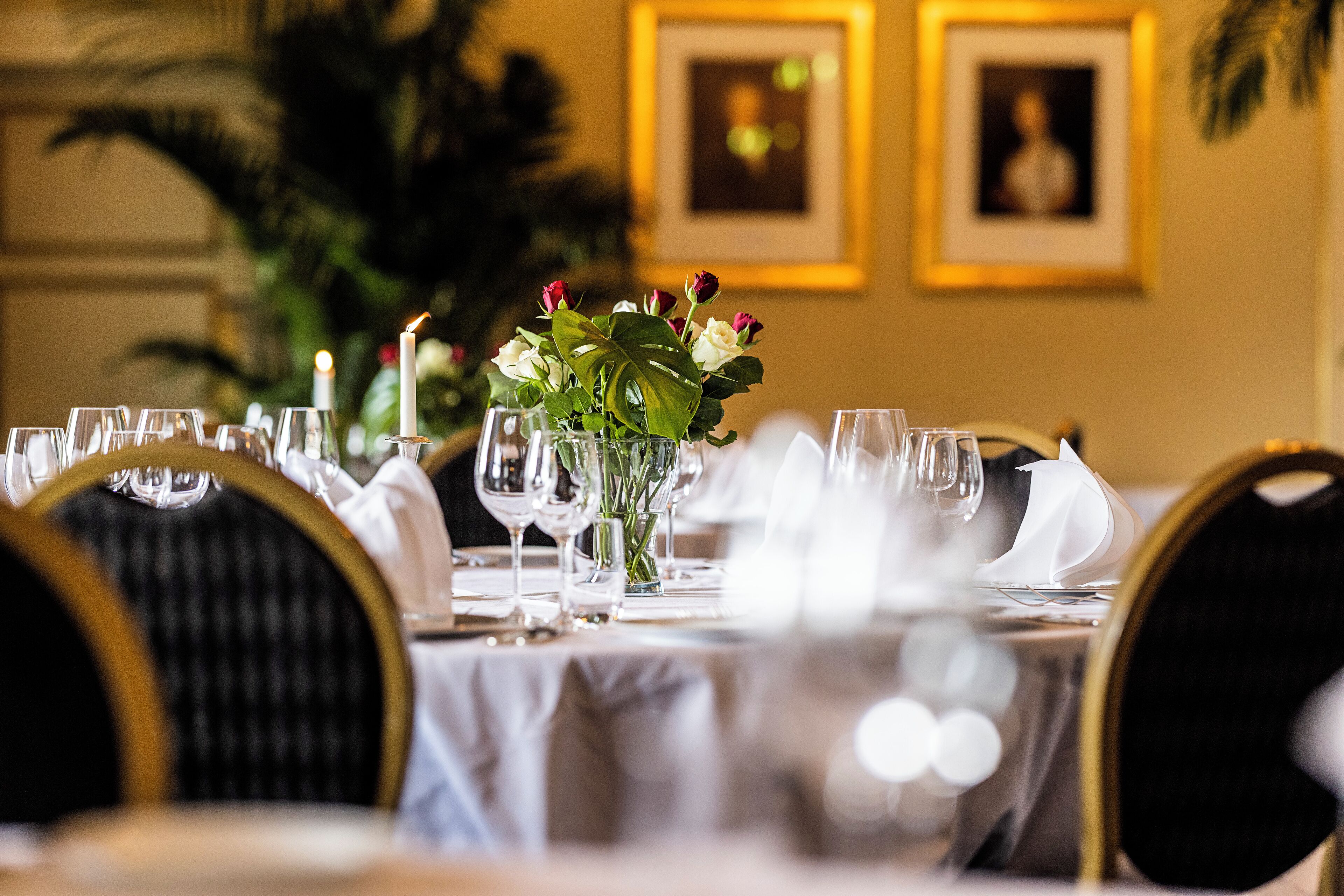 lunch and dinner served, sea views