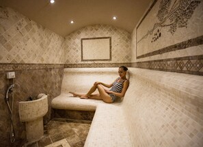 Sauna, boblebad, dampbad, massage-/behandlingsrum