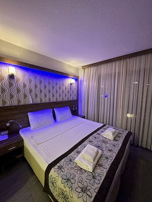 1 bedroom, Egyptian cotton sheets, premium bedding, minibar