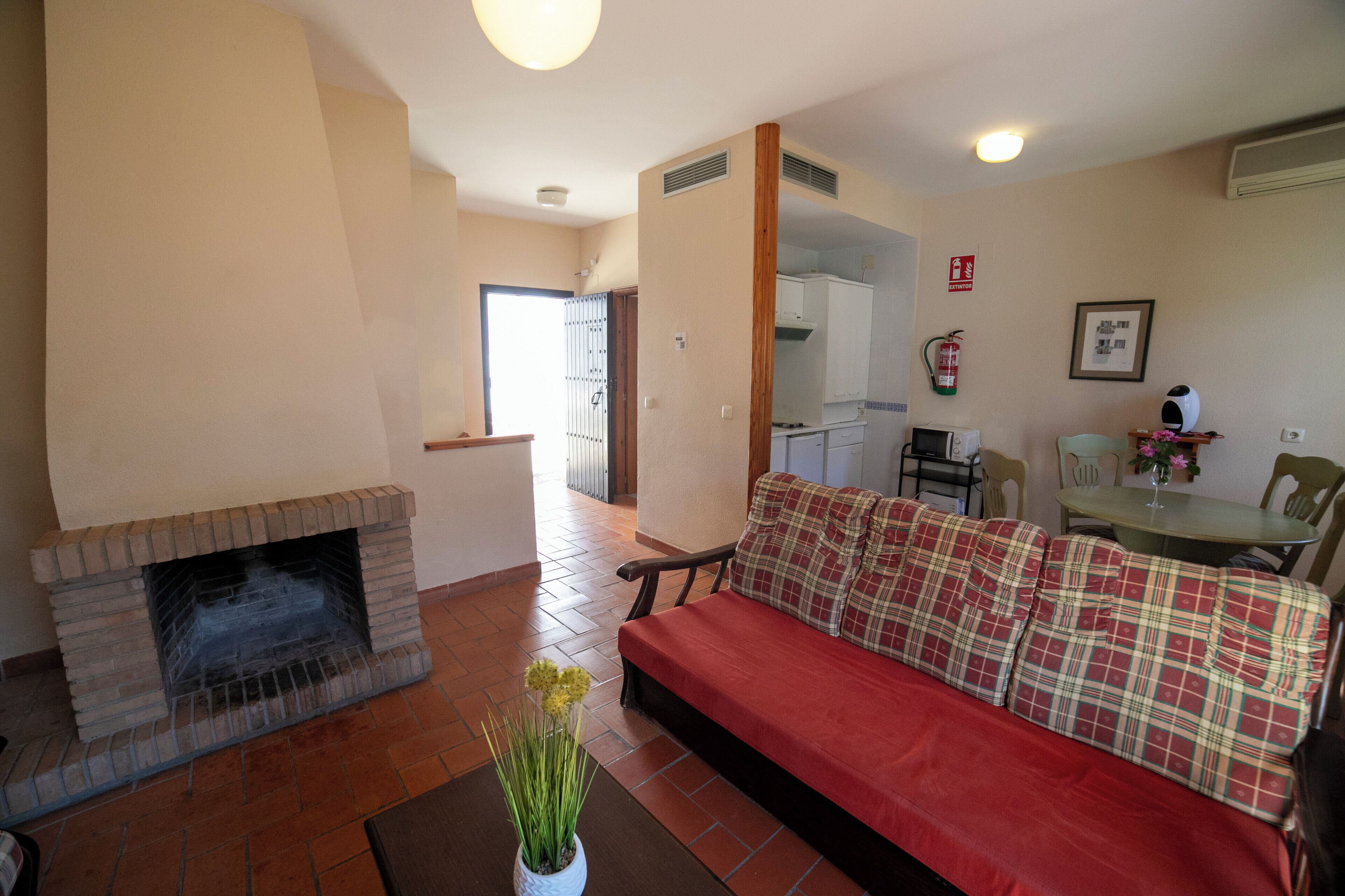 desk, blackout curtains, free wifi, bed sheets