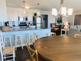 House, 4 Bedrooms | Private kitchen | Fridge, microwave, oven, dishwasher