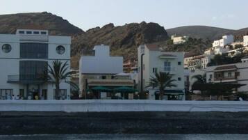 Façana frontal de l'allotjament