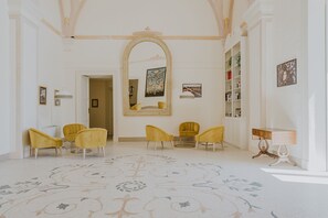 Library - Relais Monastero Santa Teresa (Nardò)