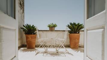 Exclusive Suite, Terrace | Balcony