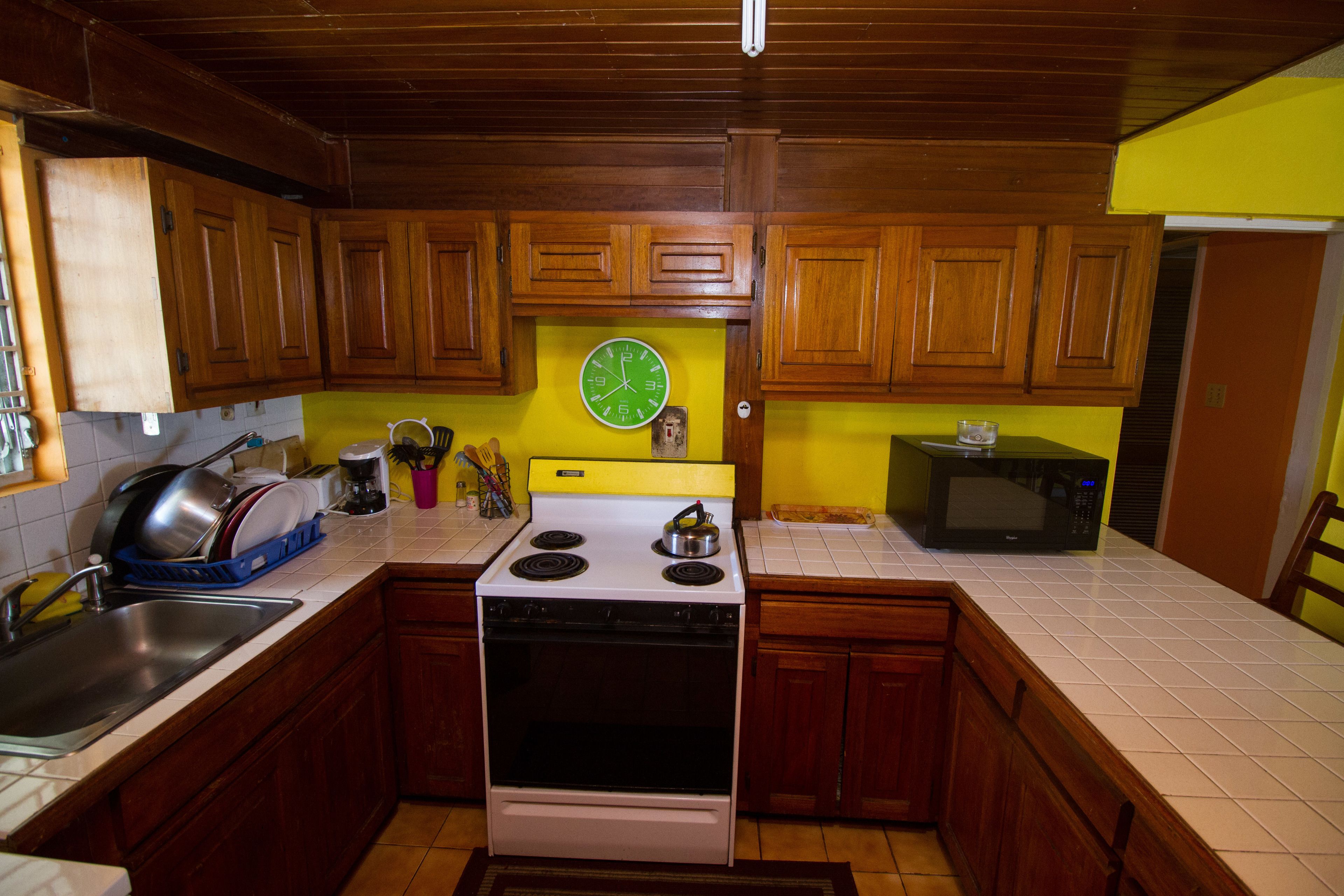 standard apartment, 1 bedroom, ocean view, beachside | private kitchen | full-sized fridge, oven, stovetop, coffee/tea maker