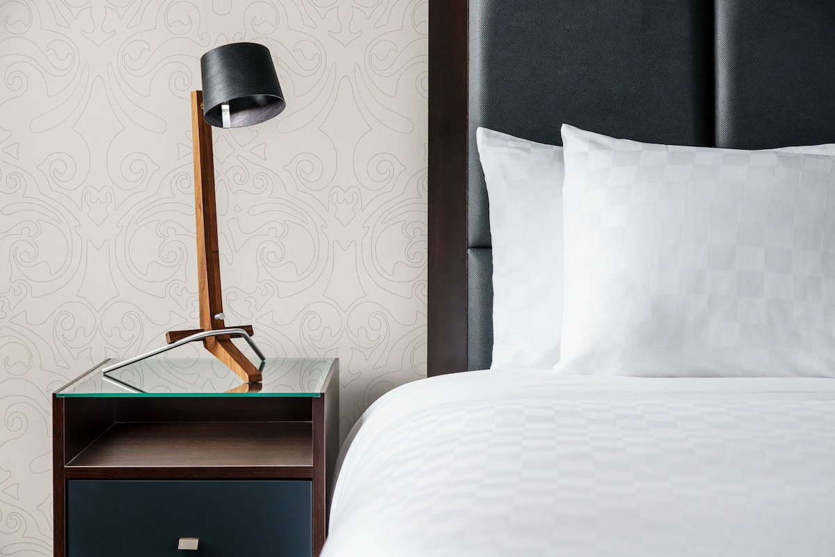 Premium bedding, pillow-top beds, in-room safe, individually decorated