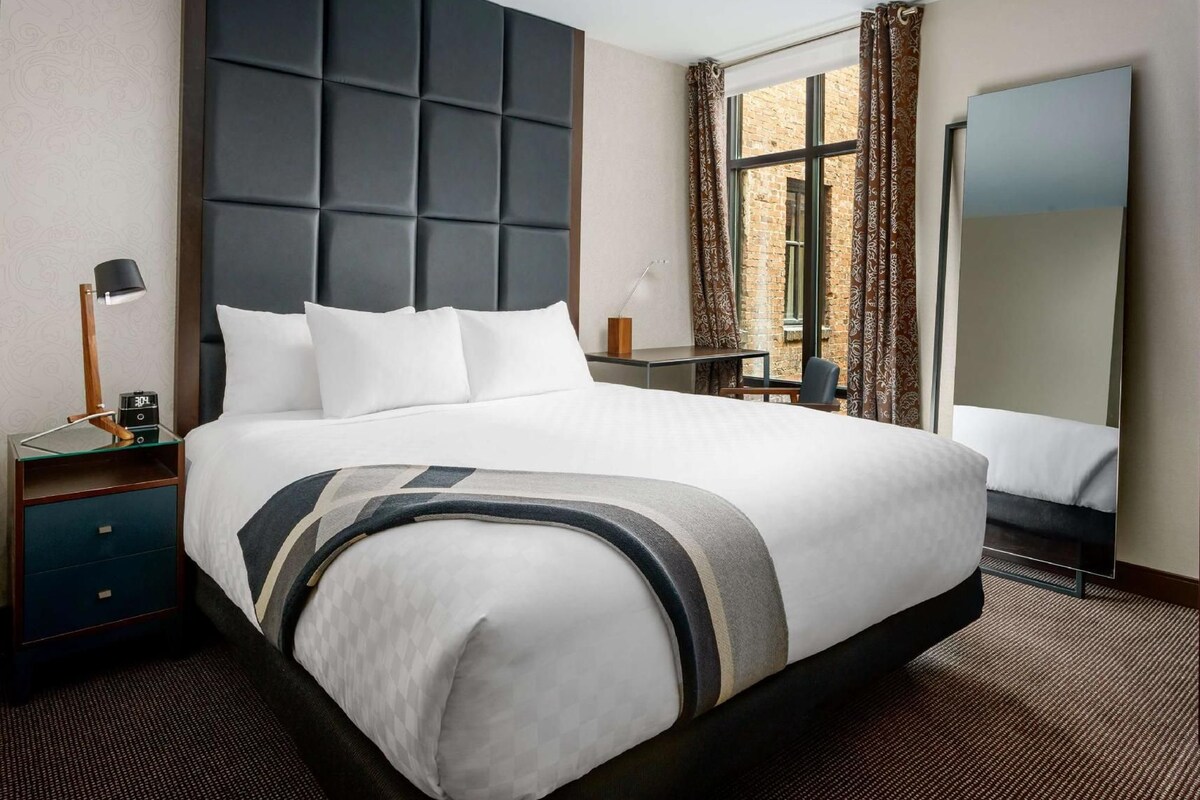 Premium bedding, pillow-top beds, in-room safe, desk