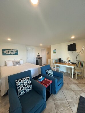 Soundproofing, iron/ironing board, free WiFi, bed sheets