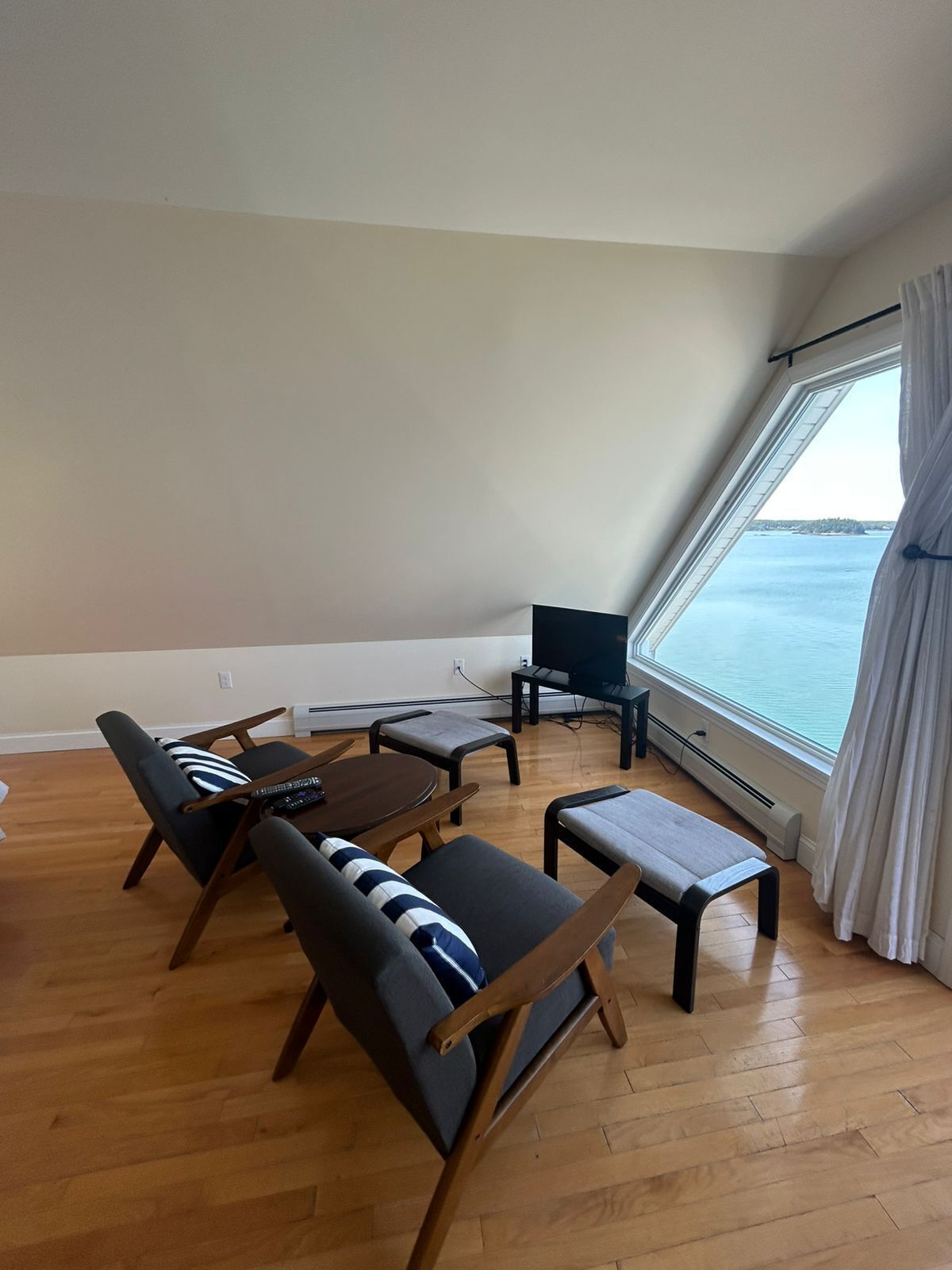 soundproofing, iron/ironing board, free wifi, bed sheets