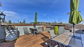 Loft, 1Â King-Bett, KĂŒche, Bergblick | Terrasse/Patio