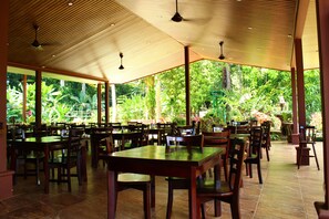 Restaurant - La Foresta Nature Resort (Quepos)