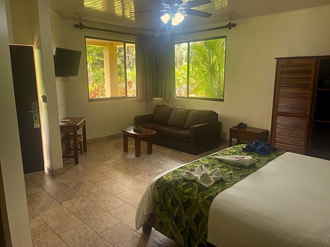 Suite | Frette Italian sheets, premium bedding, down comforters, in-room safe