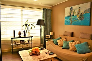 Exclusive Apartment | Living area - Kangaroo Wasi Airport Bed & Breakfast (Callao)