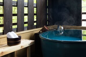 Japanese-style Room with Outdoor Bath 2S4 | Bathroom - Hoshino Resorts KAI Tamatsukuri (Matsue)