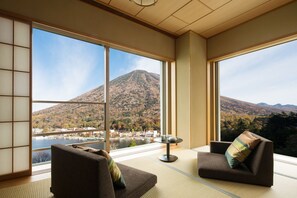 Japanese-style Suite with Lake View WL6 - Hoshino Resorts KAI Nikko (Nikko)