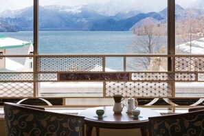 Lobby lounge - Hoshino Resorts KAI Nikko (Nikko)