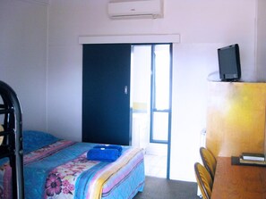 Family Room | In-room safe, desk, soundproofing, iron/ironing board - Billabong Hotel Motel (Cunnamulla)