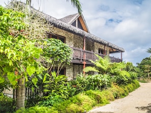 Comfort-huvila, valtamerinäköala (Ocean View Lower) | Äänieristys, vuodevaatteet, pääsy pyörätuolilla