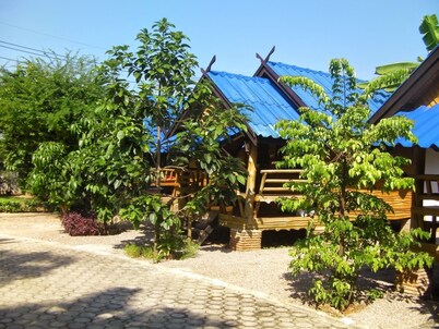 Suandarbporn Resort Mae Sot