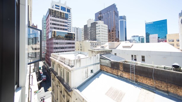 Unclassified image, 1 of 8, button - Cosy Inner City Loft (Auckland)