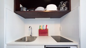 Unclassified image, 2 of 8, button - Cosy Inner City Loft (Auckland)