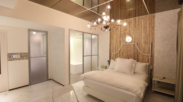 Junior Double Room, 1 Queen Bed (No Breakfast provided from Saturday to Monday) - February Hotel Sungseo (Daegu)