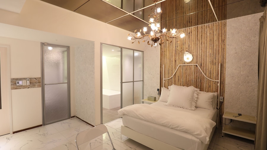 February Hotel Sungseo