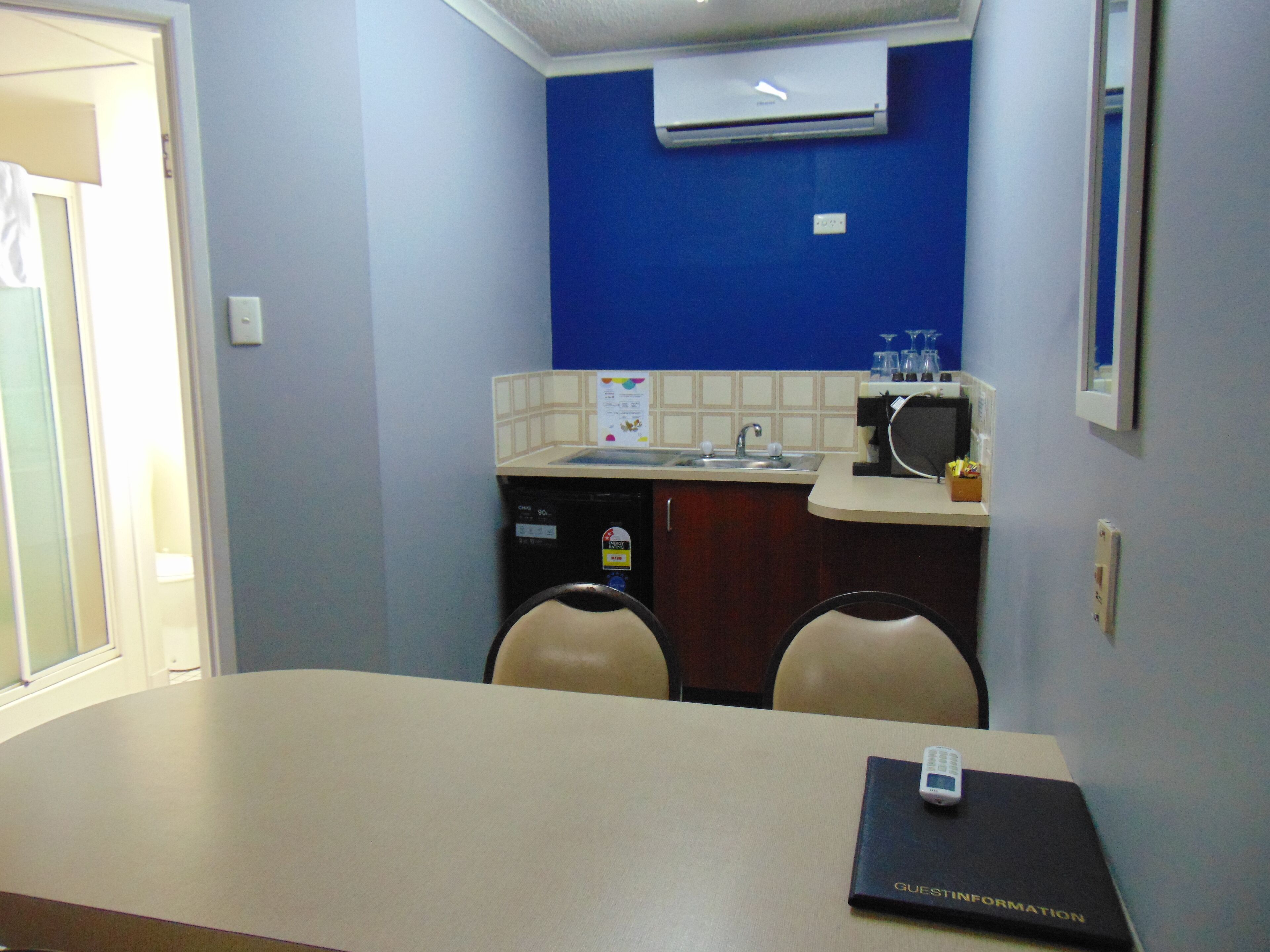 family studio, multiple beds | private kitchenette | fridge, microwave, coffee/tea maker, electric kettle