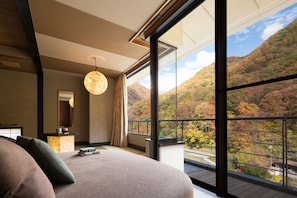 Chambre Tradition, vue fleuve (Japanese-style, GB2)