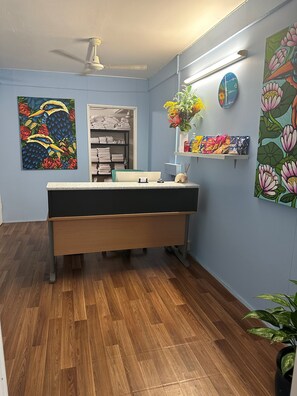 Reception - Cardwell Beachfront Motel (Cardwell)