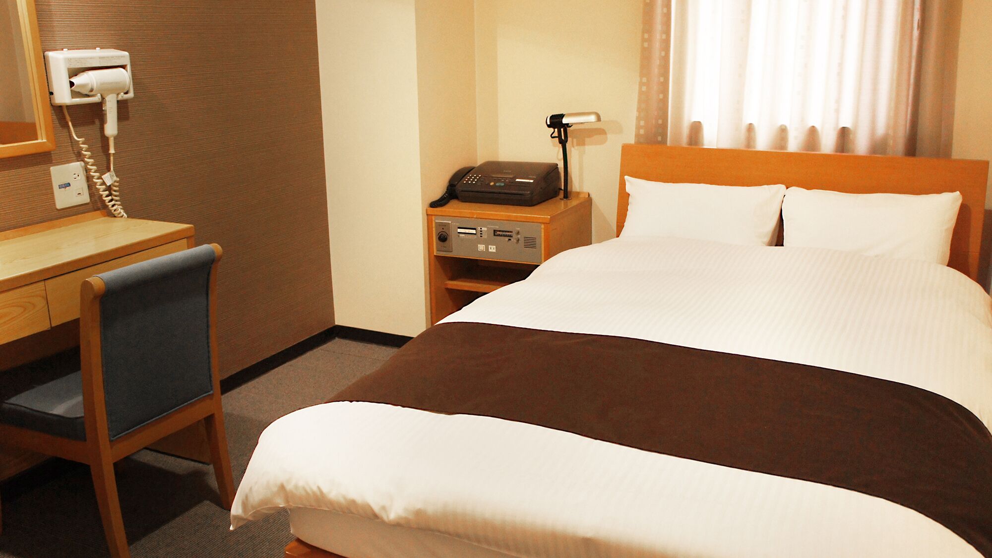 Desk, iron/ironing board (on request), WiFi (free), bed sheets