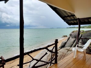 Exclusive Bungalow, Beach View | Terrace/patio - Golden Beach Resort (Ko Pha-ngan)