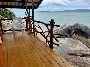 Terrace/patio - Golden Beach Resort (Ko Pha-ngan)