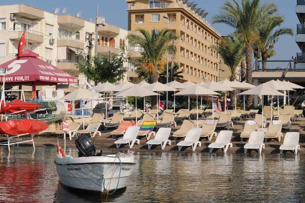Mert Seaside Hotel