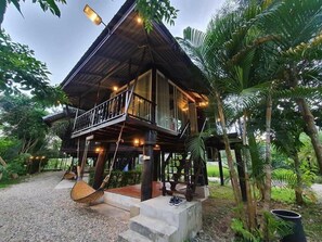 Deluxe Room (Phutara) | Vista para a água