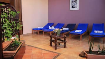 Sauna, bain à remous, hammam, hammam, soins corporels, massages suédois