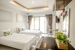 Twin Room | Desk, blackout drapes, free WiFi - Baan Le Vimaan (Nakhon Ratchasima)