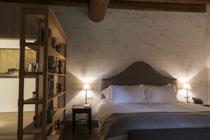 Couette en duvet d'oie, minibar, coffres-forts dans les chambres