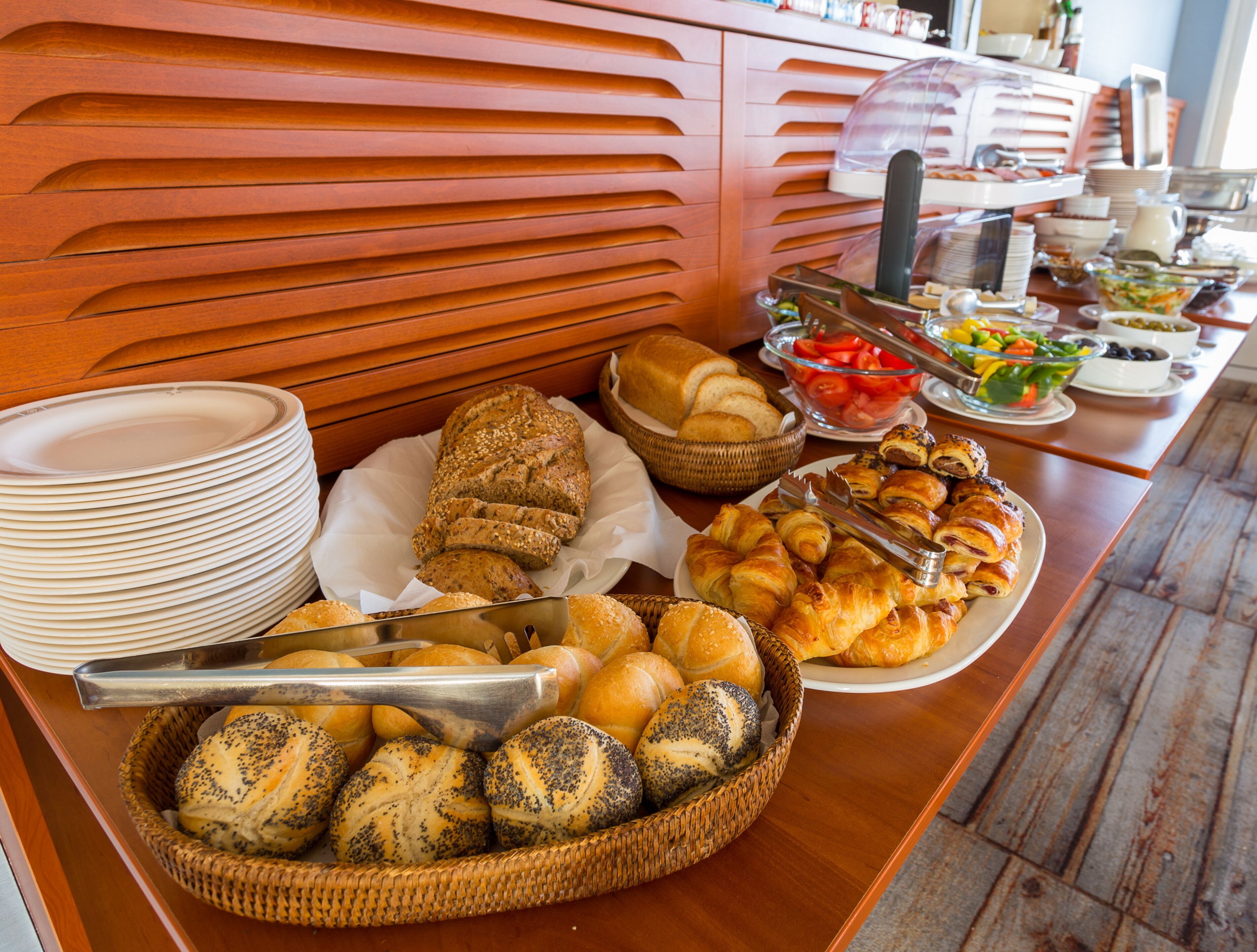 Daily buffet breakfast (EUR 10 per person)