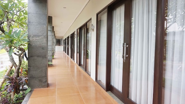 Phòng Deluxe | Hiên