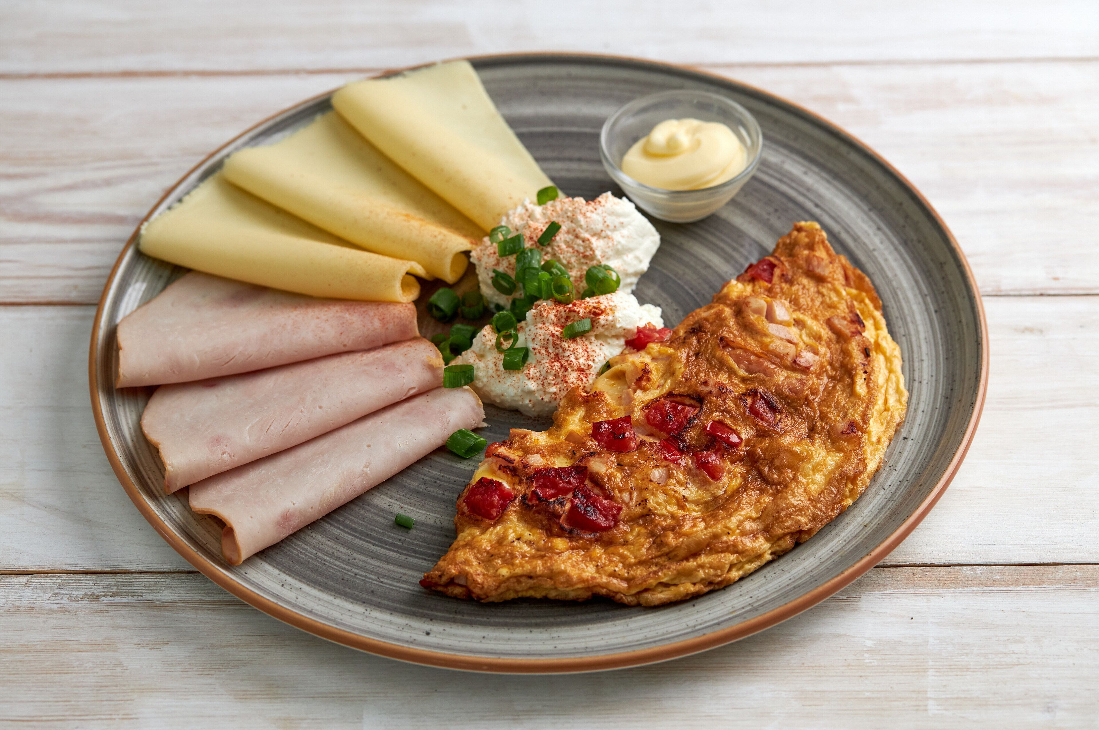 free daily full breakfast