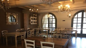 Daily buffet breakfast for a fee - Agriturismo Corte Rocca (San Giorgio di Mantova)