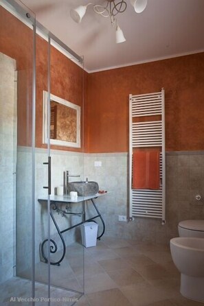 Double Room, 1 Double Bed | Bathroom - Agriturismo Al Vecchio Portico (Nimis)