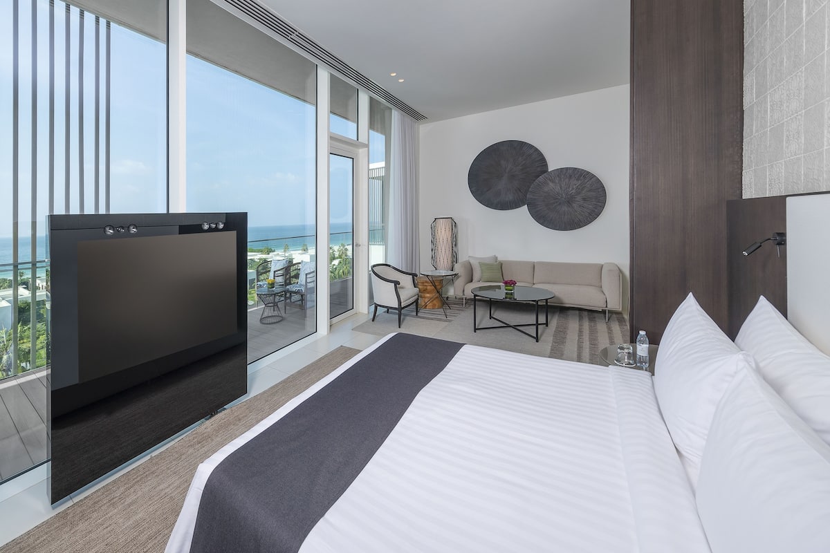 premier ocean view suite with private terrace | minibar, in-room safe, desk, blackout curtains